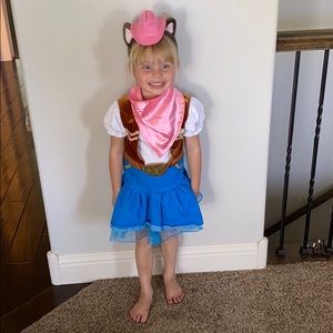 Sheriff Callie costume